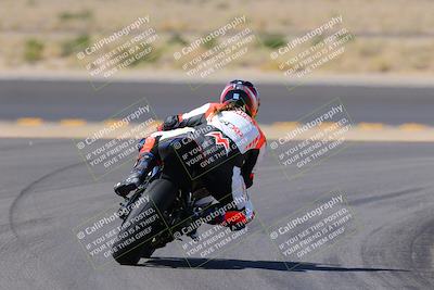 media/Oct-08-2022-SoCal Trackdays (Sat) [[1fc3beec89]]/Turn 11 Backside (1145am)/